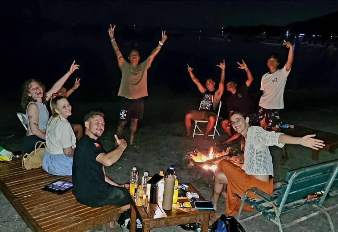 Putu Guest House Pemuteran ภายนอก รูปภาพ